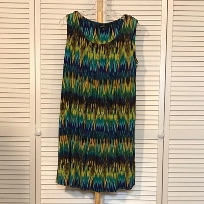 Vestido Ronni Nicole Geométrico Plisado Cuello Redondo Sin Mangas Cambio Midi 12 Foto 1 de 3