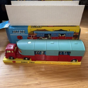 Corgi Toys Circus Horse Transporter 1130 Neu Unbespielt - Bild 1 von 12