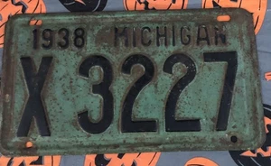 Michigan Nummernschild X3227 1938 - Bild 1 von 2