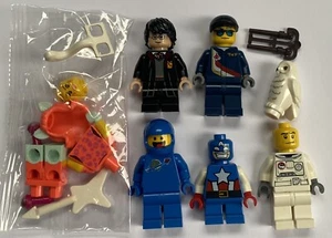 Lego Minifigure Lot (6) Mixed Themes W/Accessories Used Potter CMF Marvel - Picture 1 of 1