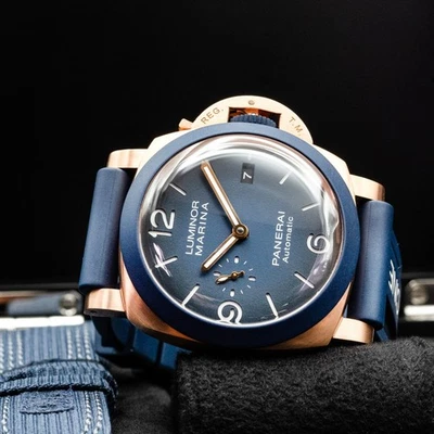 Panerai PAM01121 Luminor Marina Goldtech Guillaume Nery Blue 44 mm Ltd 70 Foto 1 de 4