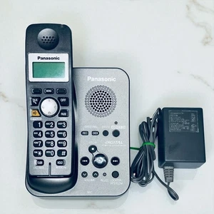 Panasonic KX-TG3031B 2.4 GHz  Digital Cordless Answering System KX-TG3032 - Picture 1 of 6