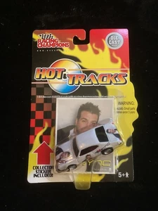 Racing Champions Hot Tracks NSYNC Die Cast Auto Maßstab 1:64 2001 Pop Sammlerstück - Bild 1 von 1