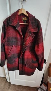 Eddie Bauer Coat Black/Red Plaid XL Mens - Picture 1 of 13