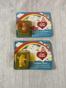 Vintage 1984 Care Bears Miniatur Funshine Bear & Love A Lot Bear Kenner Neu aus altem Lagerbestand - Bild 1 von 4