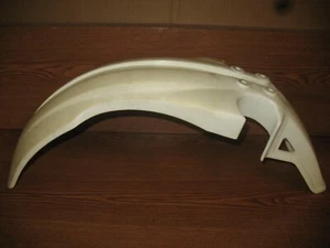 1987 XL600R SHASTA WHITE FRONT FENDER (CRACKED) HONDA XL 600 61100-MG2-870ZD - Picture 1 of 14