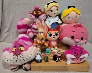 Lotto Peluche Disney Alice nel Paese delle Meraviglie Cheshire Gatto Regina Dinah Lepre Mary Blair - Foto 1 di 23