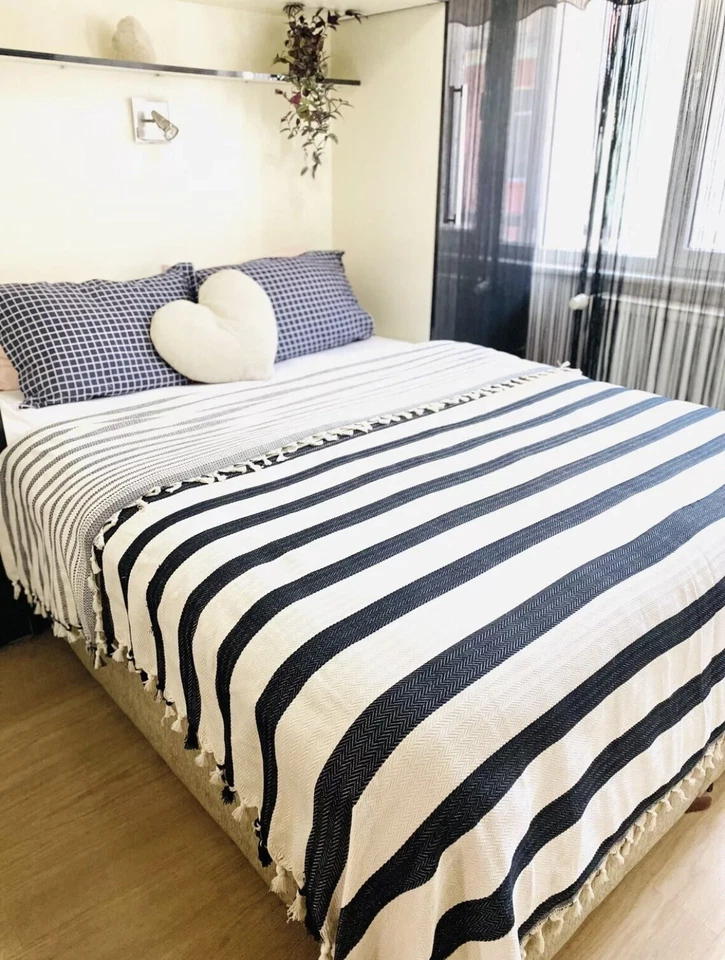 Kuscheldecke, Wohndecke, Sofadecke, Bettüberwurf, Bettdecke, Baumwolle, Geschenk - Bild 1 von 4