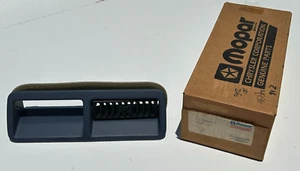 NOS Mopar 1992-1994 Chrysler Blue Center A/C Air Vent Outlet 4677017 FE30MB7 - Picture 1 of 8