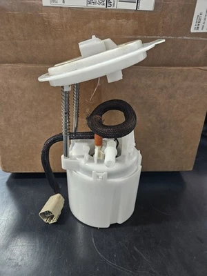 原始设备制造商道奇挑战者充电器 Hellcat 燃油泵组件  — 第 1/2 张图片