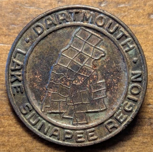 Dartmouth Lake Sunapee Region, New Hampshire NH botón Pinback de latón 24 mm - Imagen 1 de 4