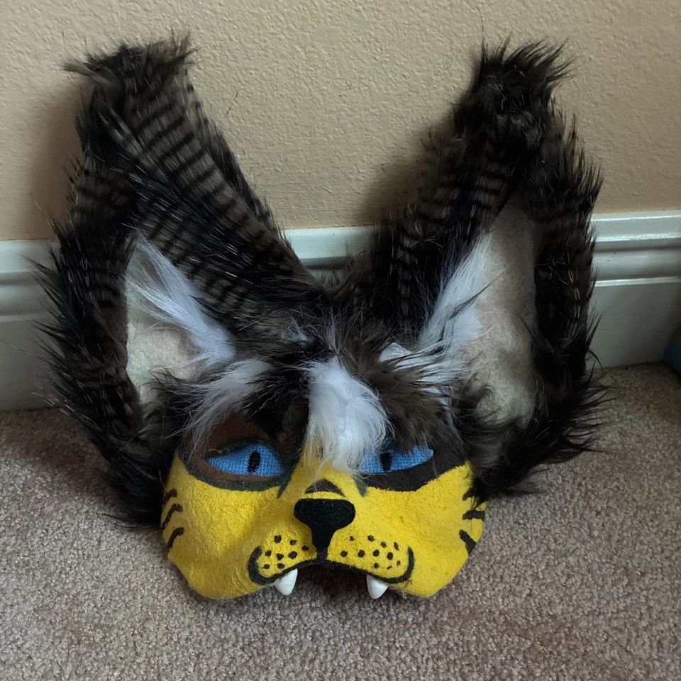 Маска Bee Therian/Furry Cat - Изображение 1 из 1