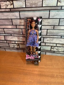 Barbie Fashionistas Doll #66, Brunette, Curvy, Hispanic, Butterflies, QuikShip - Picture 1 of 1