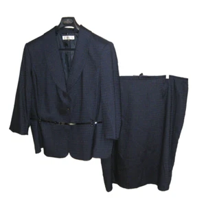 Tahari Arthur S Levine Women Skirt Suit S 22W 3 Buttons Belt 3/4 Sleeve V Neck - Picture 1 of 11