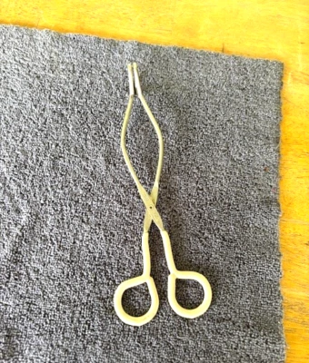 EKCO 10" Stainless Steel Kitchen Tongs Grippers Scissor Type Ivory Handle - Image 1 of 4