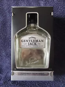 Jack Daniel's Gentleman metal case with bottle and 2 straws 2019 Paris - Picture 1 of 12