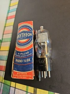 Raytheon 34 NOS Bottiglia Tubo Elettronico (45) 1934 con Scatola - Foto 1 di 7