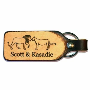 Lion & Lioness Couple Personalized Leather Engraved Keychain - Bild 1 von 4