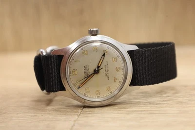 Buren Grand Prix Vintage Watch Seconds Swiss, All Steel Case 17J Manual Wind - Image 1 of 4