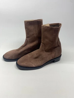 Botas para mujer Stuart Weitzman marrón gamuza tobillo alto talla 12 Foto 1 de 4