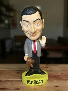 FUNKO Mr Bean Bobble Head Rowan Atkinson Tiger Aspect Productions 2007 7" Tall - Picture 1 of 3