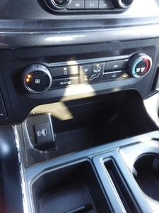 Temperature Control Front Fits 21-23 FORD F150 PICKUP 2818340 - Picture 1 of 12