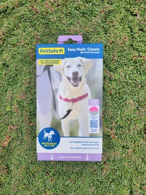 PetSafe Easy Walk No-Pull Walking Harness Raspberry / Gray Size Large - Image 1 of 4