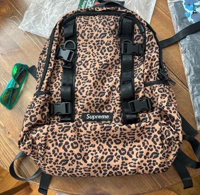 Mochila Supreme Leopard para hombre FW20 Foto 1 de 4
