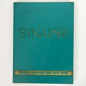 1957 University of Miami Medicine College Yearbook SYNAPSE 1950s Fashions MCM - Imagen 1 de 12