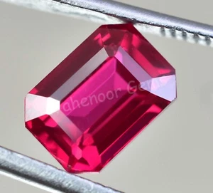 Smeraldo Painite Rosso Naturale 4,90 Ct Splendida Gemma Sciolta Certificata AGL - Foto 1 di 6
