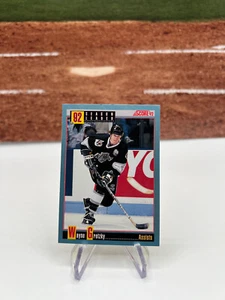 1992-93 puntaje canadiense Wayne Gretzky #412 de corte - Imagen 1 de 2