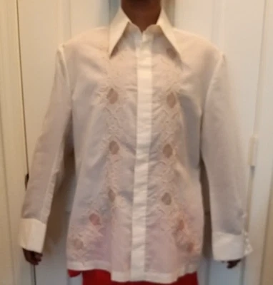 VTG 70s  De Dios  guayabera long Sleeve Embroidered Classic Size Medium. - Image 1 of 4