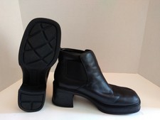 bare traps danna bootie