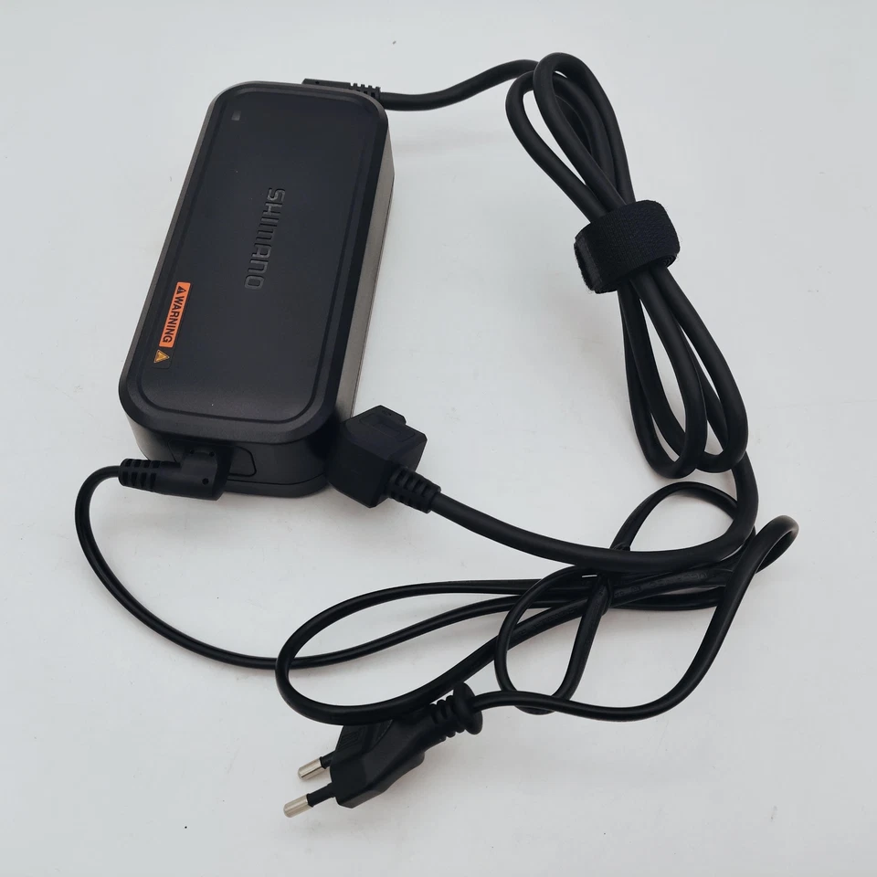 Shimano EC-E8004 шаги eBike аккумулятор 4A быстрое зарядное устройство  - Изображение 1 из 4