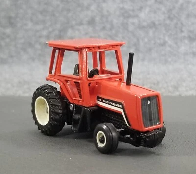 VTG ERTL 1/64 ALLIS CHALMERS 8070 TRACTOR DIECAST METAL ORANGE - Image 1 of 4