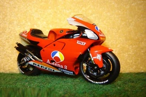 1:24 Yamaha YZR 500 N.Abe 6 Antena3 2002 IXO 00928 - Bild 1 von 1