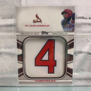 2022 Topps Series 1 Baseball Yadier Molina Jersey Number Medallion JNM-YM - Picture 1 of 2