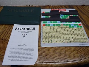 SCRABBLE travel Magnetic Pocket Board Game Vintage 1988 Edition -100% COMPLETE - Picture 1 of 5