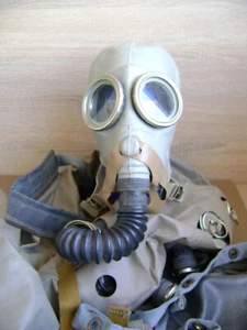 Gas mask IP 5 Russian Military Rebreather Grey soviet gas mask Russian gas mask - Picture 1 of 11