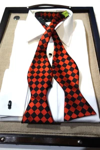 Giovani Testi Fliege rot schwarz Rauten kariert - Bild 1 von 1