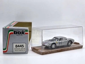 Ferrari 250 LM Bridge Hampton 65 - 8445 BOX Model Made in Italy 1:43 1/43 - Foto 1 di 1