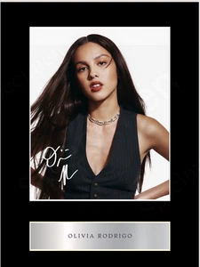 Olivia Rodrigo A4 Framed Signed Limited Edition Memorabilia Print - Picture 1 of 6