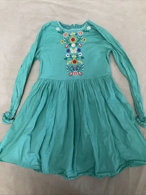 迷你紧身连衣裙 8/9 女孩花卉刺绣缺陷 — 第 1/4 张图片