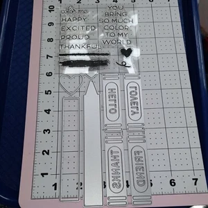 Juego universal de estampillas acrílicas en relieve de metal delgado herramienta troquelada lápiz escuela Crayola - Imagen 1 de 4