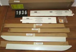 OEM 2019-2024 Subaru Ascent Body Side Moldings Left Right Crystal White Pearl - Picture 1 of 7