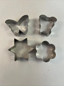 4 Piece Mini Cookie Cutter Set ( The Philadelphia Group) 1 1/2 Inches - Picture 1 of 3