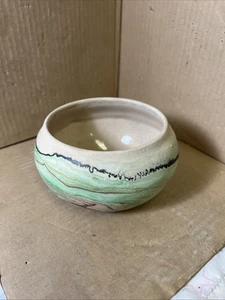 Vtg Nemadji Handmade Pottery Bowl 5in Southwest Swirl Colors - Picture 1 of 5