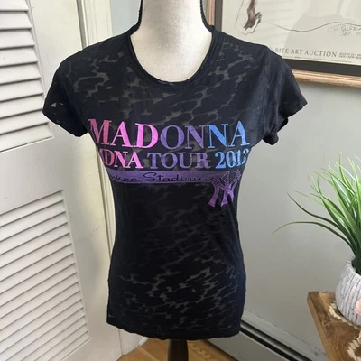 Camiseta para mujer MADONNA mediana negra MDNA Tour 2012 Yankee Stadium semi transparente Foto 1 de 4