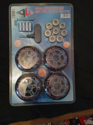 Qualitäts Rollenset für Inline Skates mit Werkzeug Ungeöffnet  - Bild 1 von 4