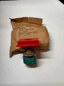Military Light Switch NSN 5999-00-705-9167 P/N H7991R-BP 721806-2 RAYTHEON - Picture 1 of 3